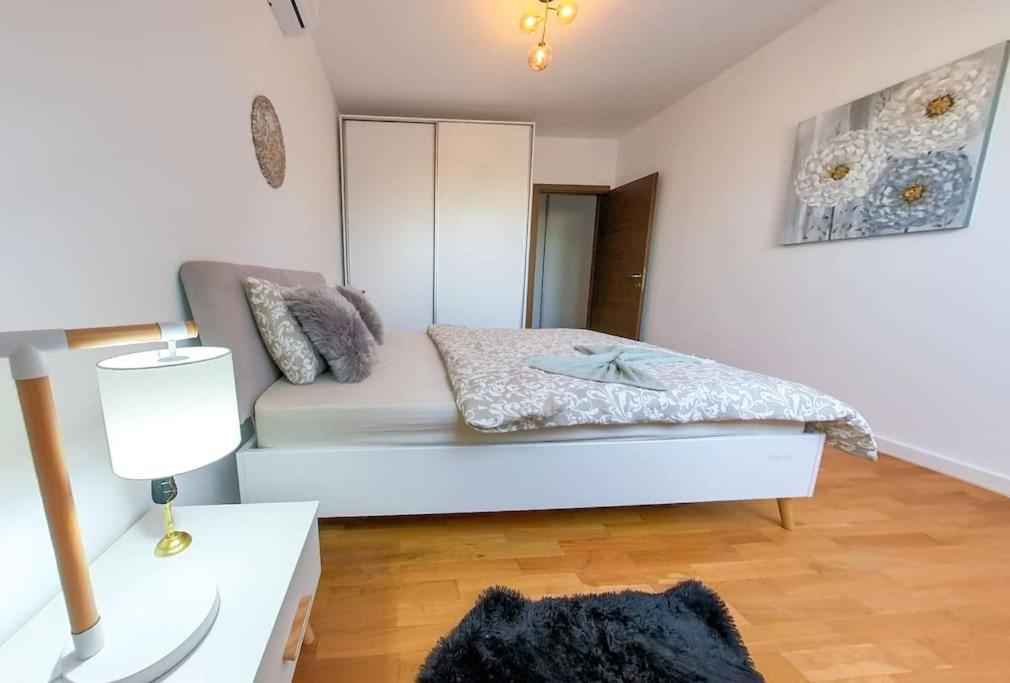 Bucharest Central Dd Apartment Екстериор снимка